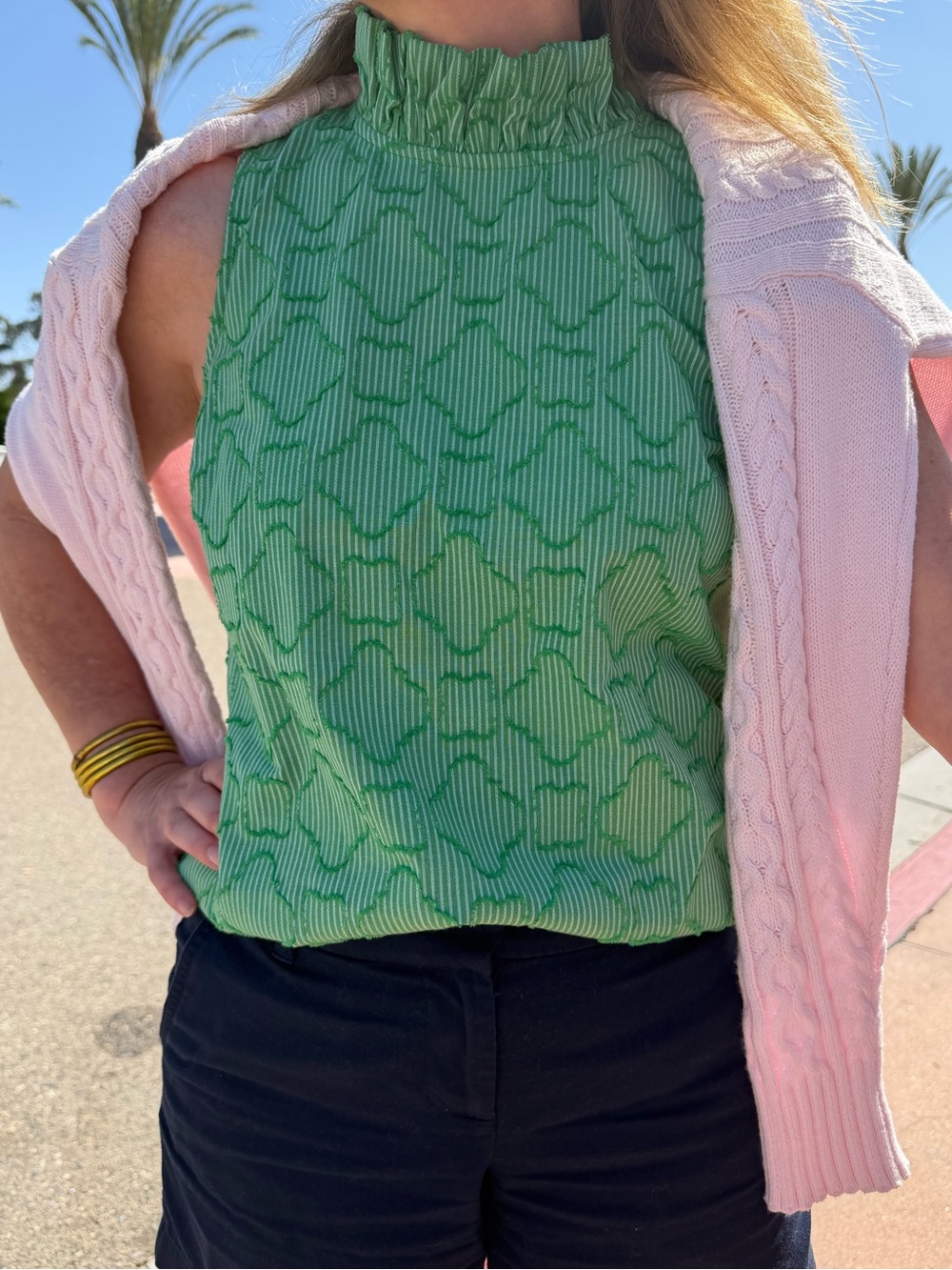 Draper James Sleeveless Green stripe Textured Ruffle-Neck Women's Top Small